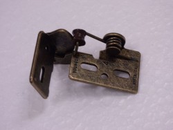 SOLK-Lipped Antique Brass Open Hinge